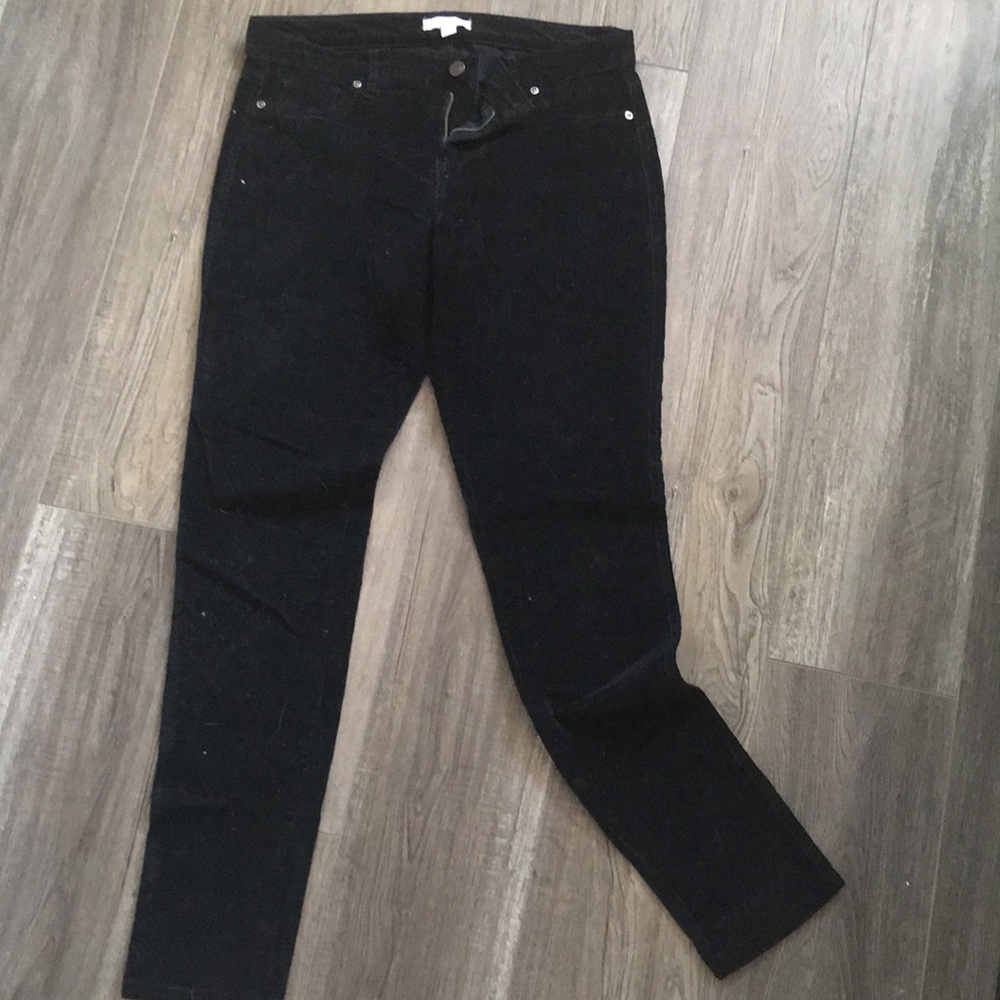 Straight leg, velour material, stretch